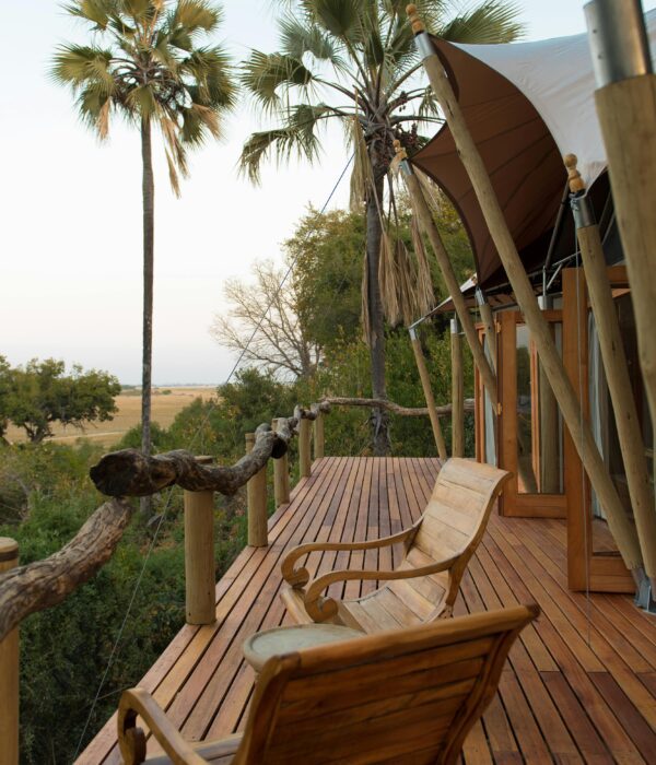 Luxury Kenya safari experience at a luxury tented lodge overlooking the savannah